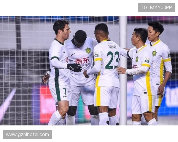 国安冲突背后真相王刚遭推搡曹永竞勇敢出头引发争议